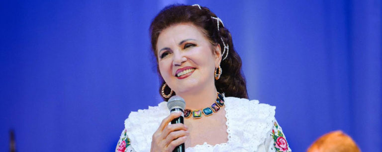 Irina Loghin – „Regina muzicii populare” din România